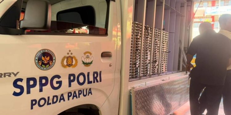 Senyum di Meja Makan: Cerita di Balik Makan Bergizi Gratis SMPN 1 Jayapura