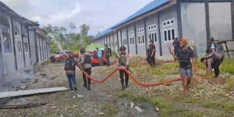 Aparat Gabungan Gagalkan Percobaan Pembakaran SMA Negeri 2 Dekai