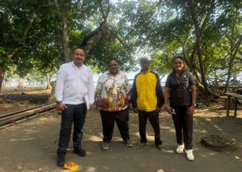 *Kampung Nelayan di Papua Tengah* 