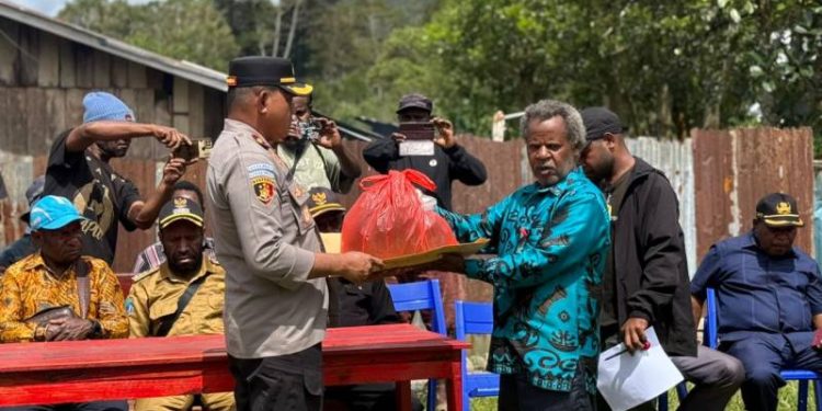 Mediasi Damai Konflik Bokondini: Denda Adat Disepakati, Proses Hukum Tetap Berjalan