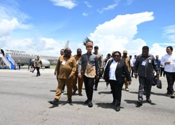 Doa Ribka Haluk di Landasan Bandara Terjawab: Transformasi Bandara Douw Aturure Jadi Simbol Harapan