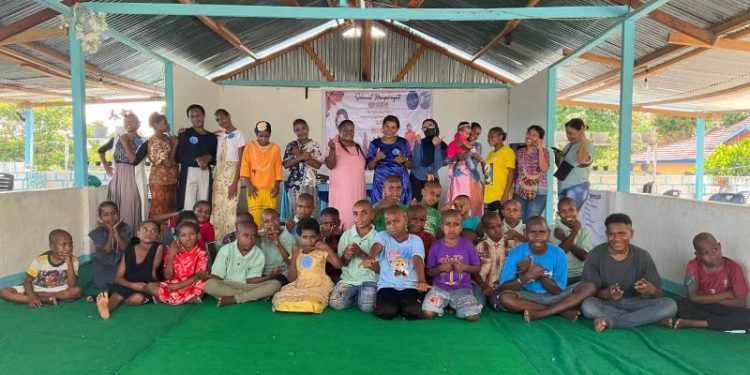 Senyum Kartini Kecil dari Sentani: Saat Keterbatasan Tak Menghalangi Harapan