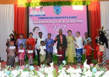 Resepsi HUT Kartini ke-147, Bupati Asmat Ajak Partisipasi Perempuan dalam Percepatan Pengentasan Kemiskinan dan Stunting