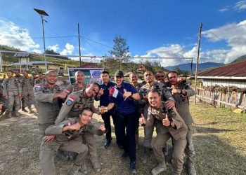 Jaga Mental dan Fisik Personel di Puncak, Satgas Damai Cartenz Gelar Layanan