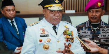 Gubernur Papua Tegaskan Proyek Kereta Api Masuk Tahap Realisasi