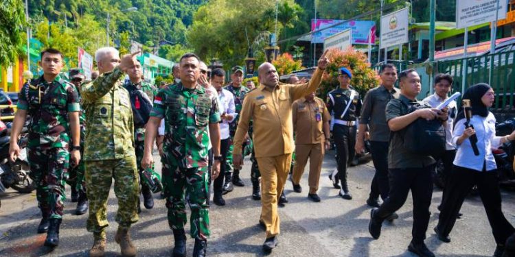 Warga Tolak Relokasi RS Marthen Indey, Gubernur Fakhiri Janji Bawa Solusi di Dialog Lanjutan