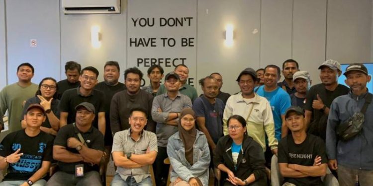 Perkuat Sinergi Informasi, Satgas Damai Cartenz Jalin Silaturahmi dengan Wartawan di Timika