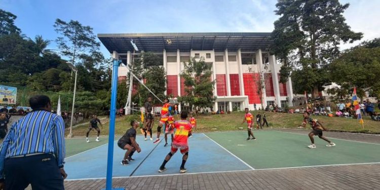 Puncak Piala Pemuda Heram 2026: Ribuan Pasang Mata Padati Lapangan Voli Uncen Waena